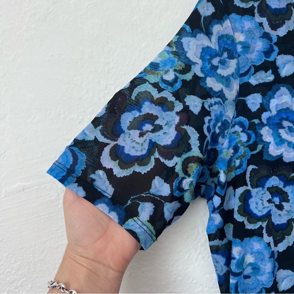 Johnny Was Blue Calanthe Mesh Top Allover Floral Print Stretchy Lg - Picture 4 of 9